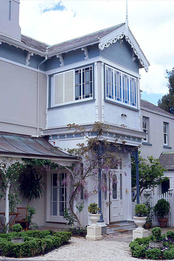 Cotter House exterior